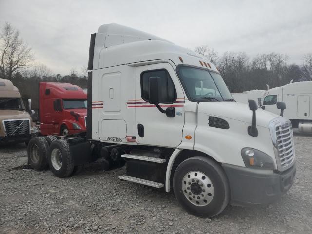 2017 FREIGHTLINER CASCADIA 113  2017 image