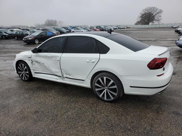 Obraz 2 z 2018 VOLKSWAGEN PASSAT GT 2018 z VIN 1VWJM7A38JC040799