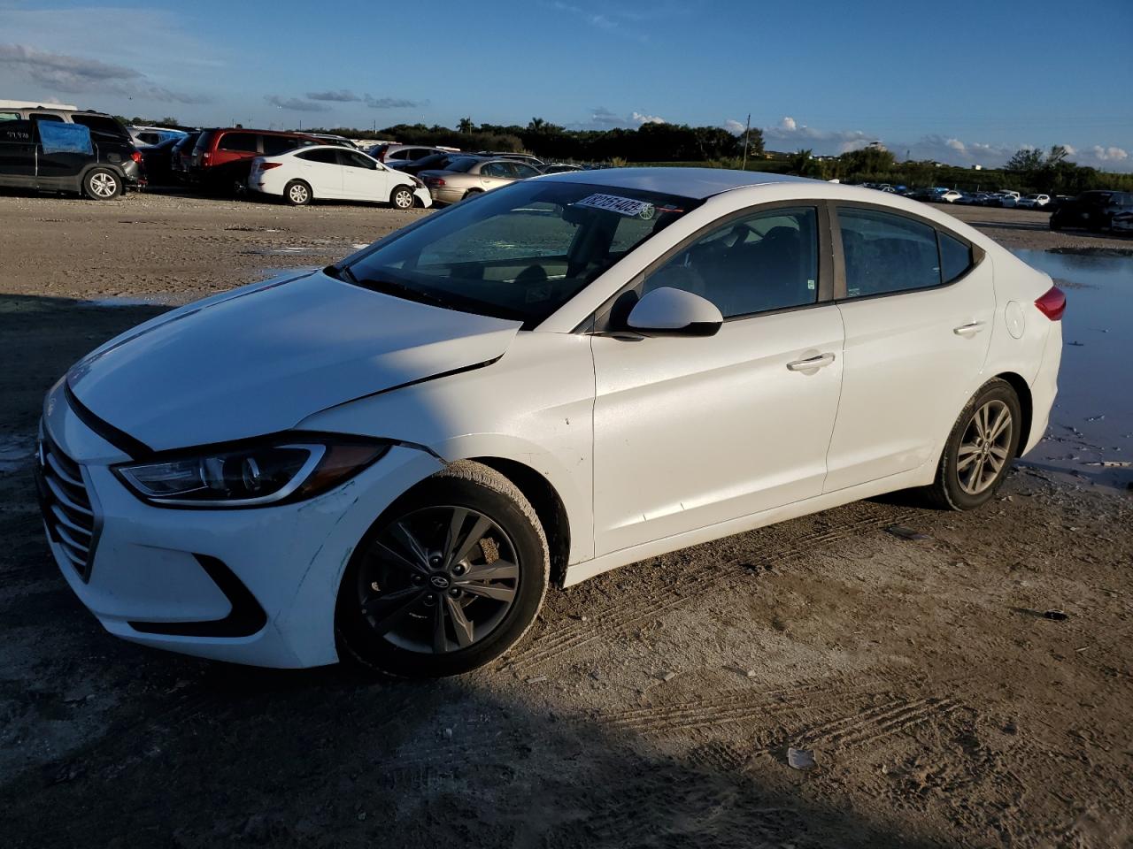 Obraz 1 z 2018 HYUNDAI ELANTRA SEL 2018 z VIN 5NPD84LF7JH369363