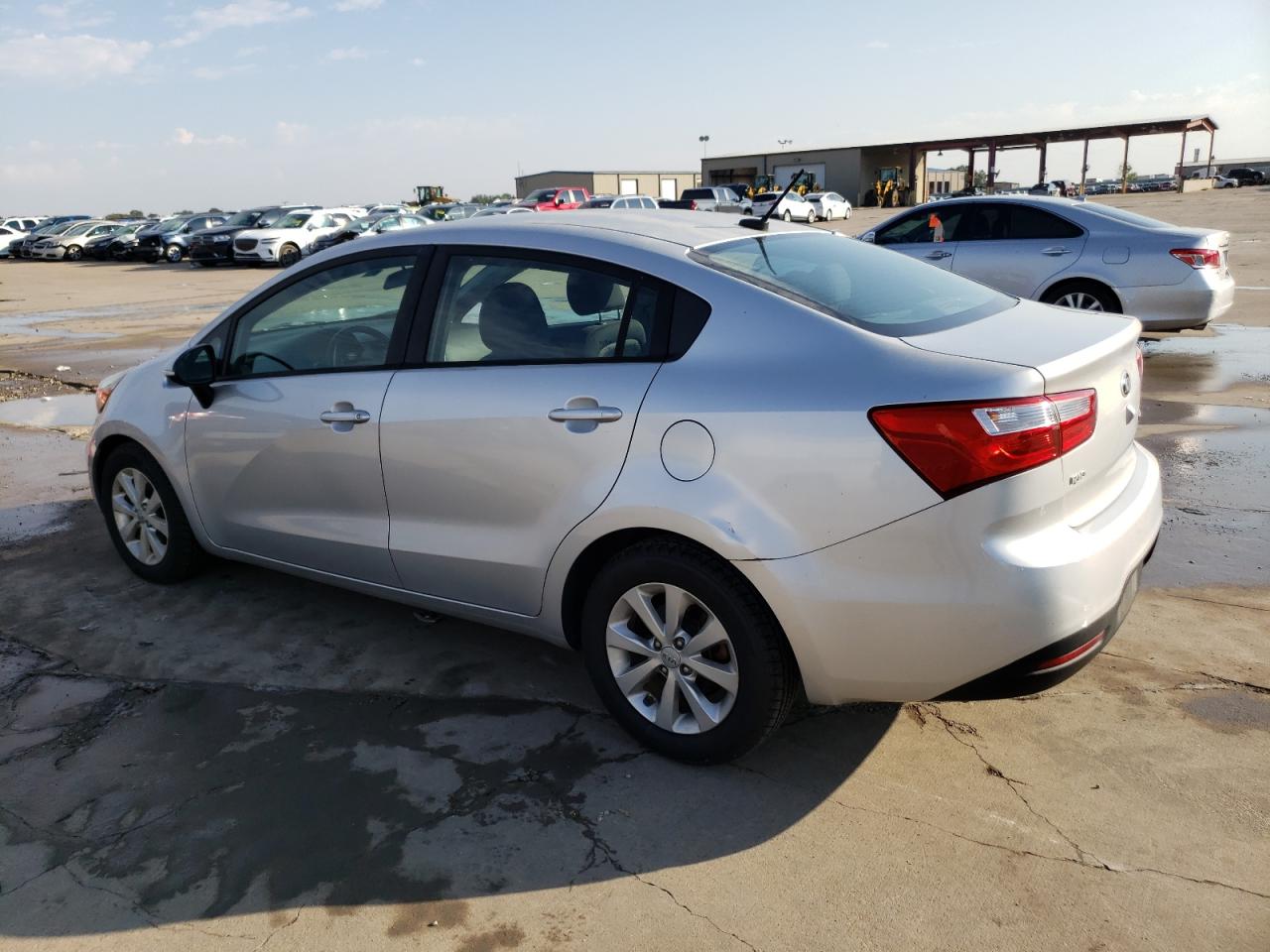 Image 2 of 2015 KIA RIO EX 2015 with VIN KNADN4A34F6426148