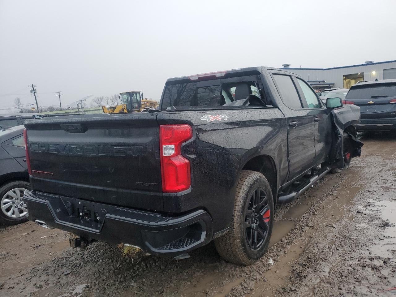 Image 3 of 2024 CHEVROLET SILVERADO K1500 RST 2024 with VIN 1GCUDEEDXRZ108178