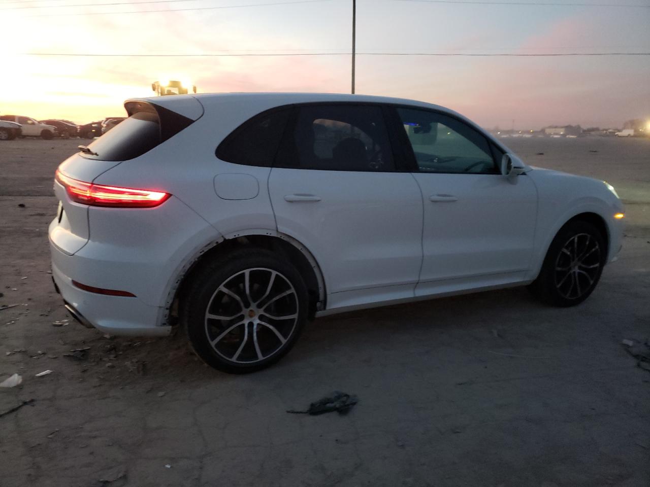 Image 3 of 2019 PORSCHE CAYENNE  2019 with VIN WP1AA2AY5KDA08378