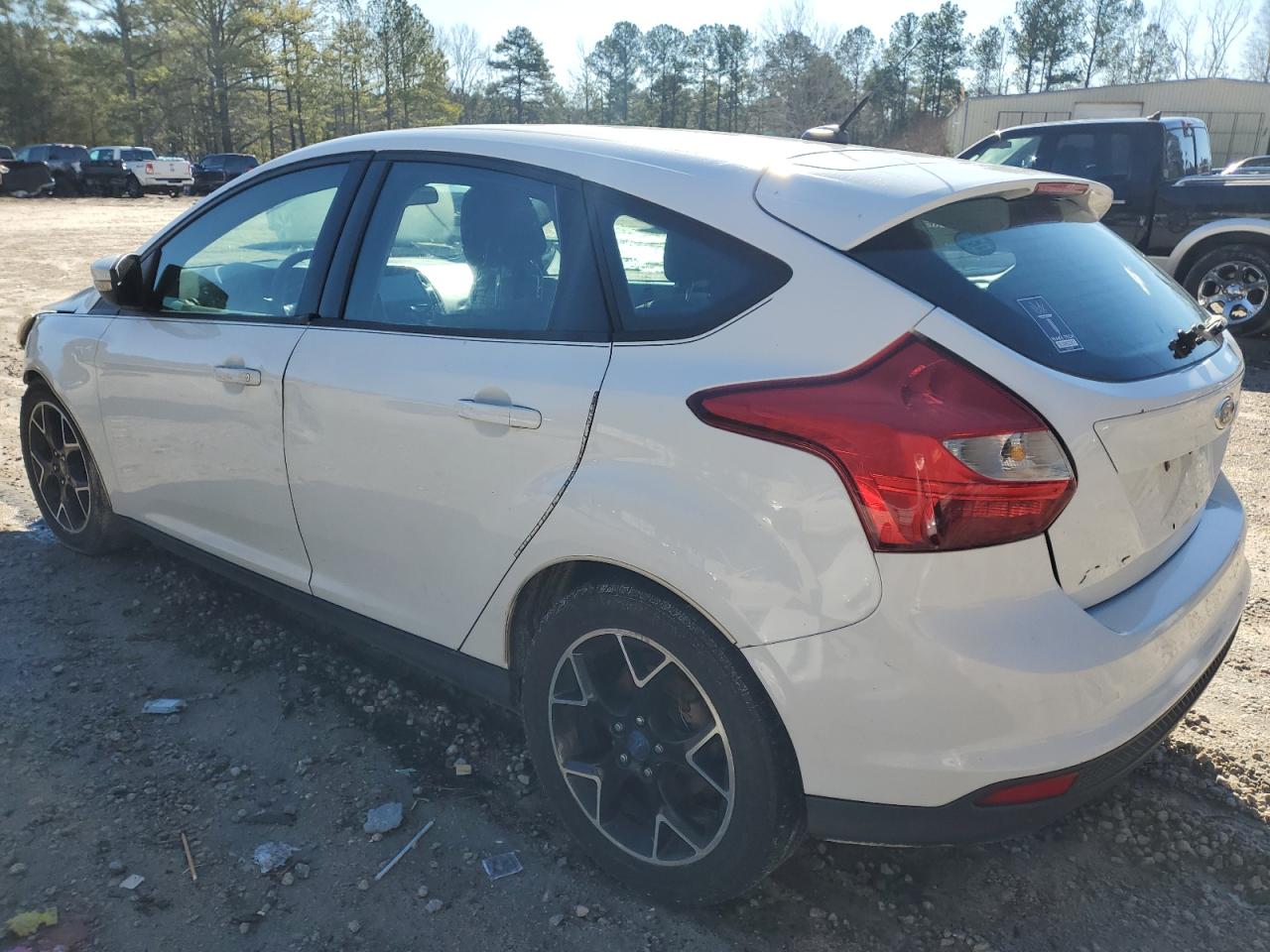 Изображение 2 2012 FORD FOCUS SE 2012 с VIN 1FAHP3K2XCL276161