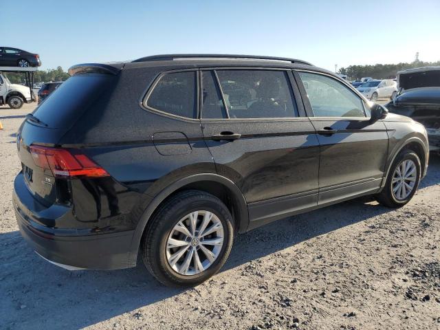Image 3 of 2018 VOLKSWAGEN TIGUAN S 2018 with VIN 3VV0B7AX6JM204803