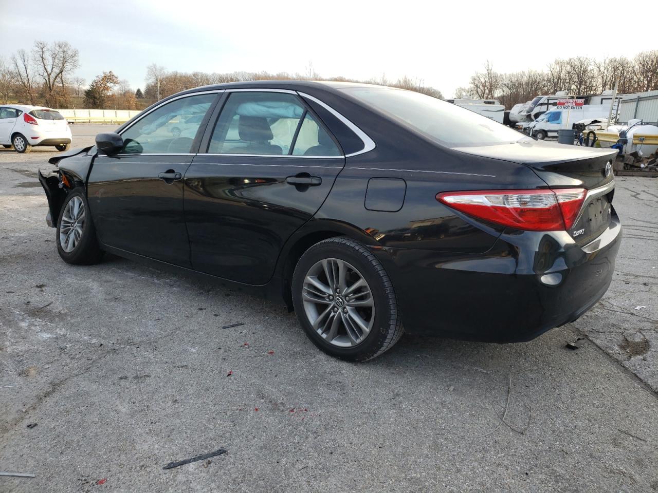 Изображение 2 2017 TOYOTA CAMRY LE 2017 с VIN 4T1BF1FK8HU656372