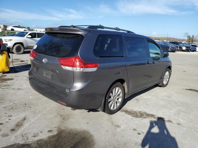 Image 3 of 2011 TOYOTA SIENNA XLE 2011 with VIN 5TDDK3DC0BS008603