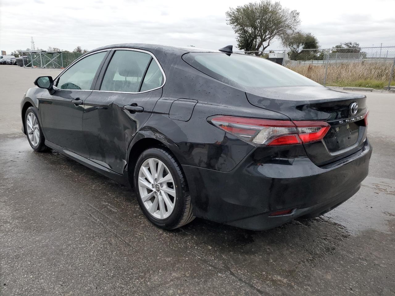 Image 2 of 2023 TOYOTA CAMRY LE 2023 with VIN 4T1C11AK3PU089514