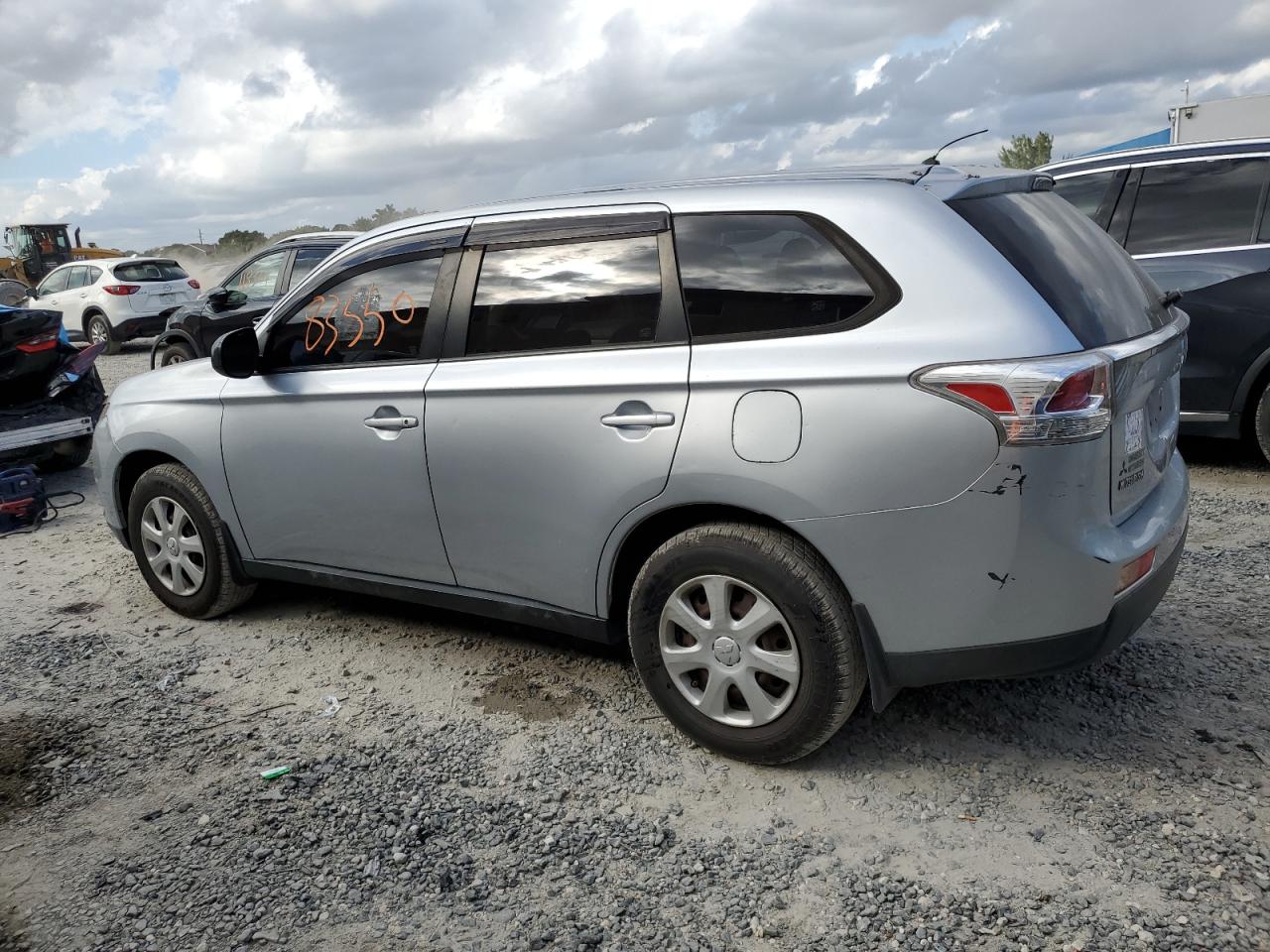 Image 2 of 2014 MITSUBISHI OUTLANDER ES 2014 with VIN JA4AD2A30EZ001207