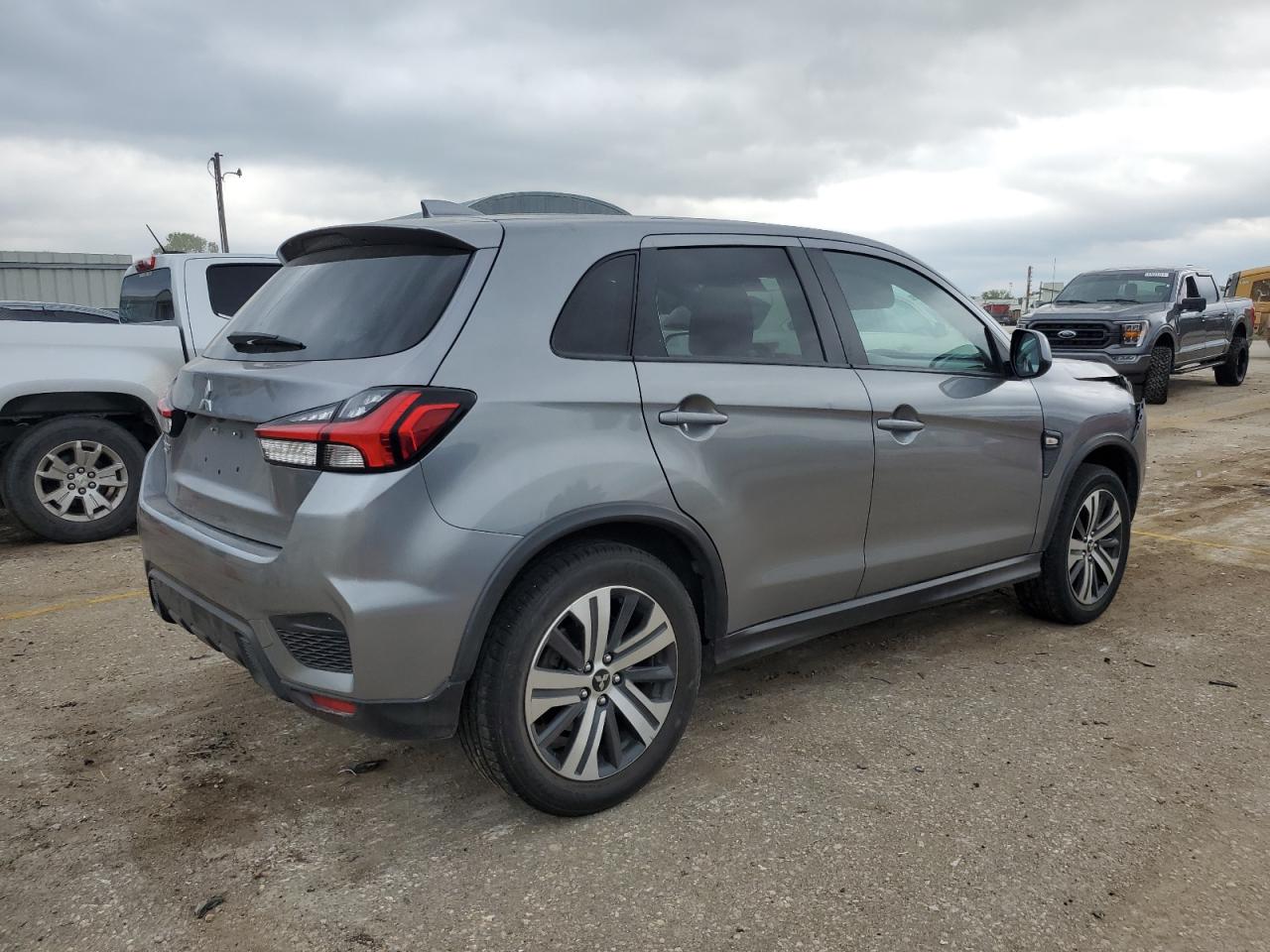 Изображение 3 2020 MITSUBISHI OUTLANDER SPORT ES 2020 с VIN JA4AR3AU9LU025421