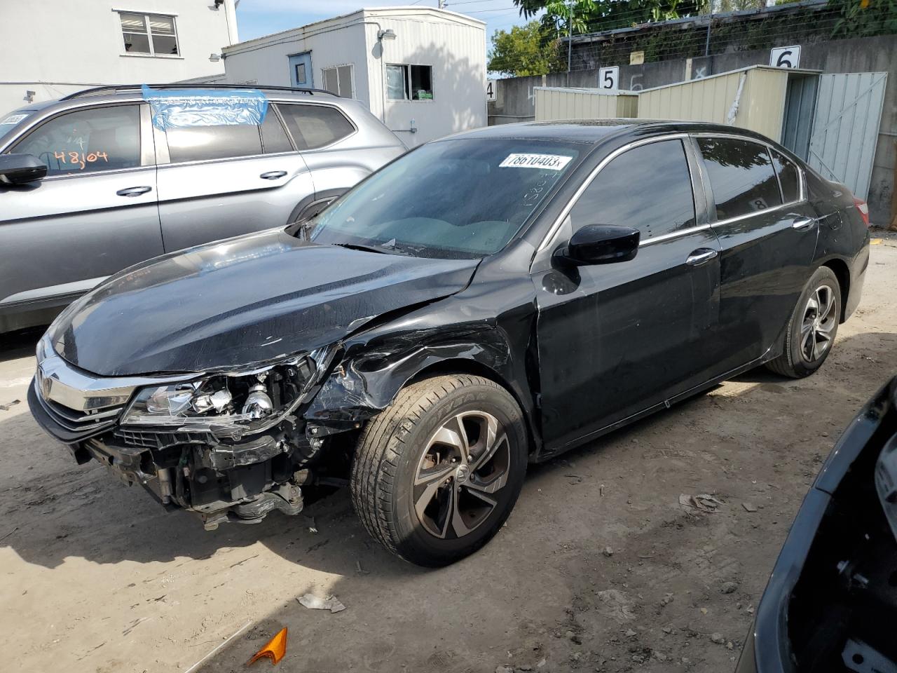 Obraz 1 z 2017 HONDA ACCORD LX 2017 z VIN 1HGCR2F39HA158036