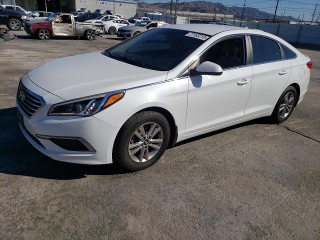 Изображение 1 2017 HYUNDAI SONATA SE 2017 с VIN 5NPE24AF6HH592271