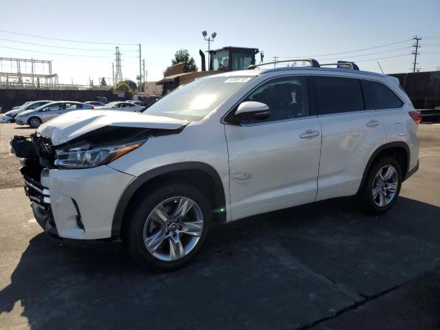 Image 1 of 2017 TOYOTA HIGHLANDER LIMITED 2017 with VIN 5TDYZRFH1HS200713
