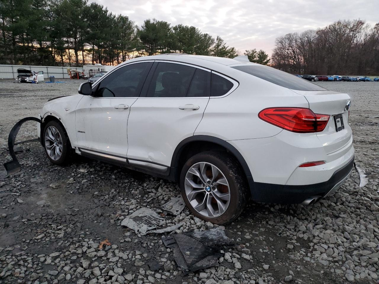 Image 2 of 2018 BMW X4 XDRIVE28I 2018 with VIN 5UXXW3C50J0Y66156