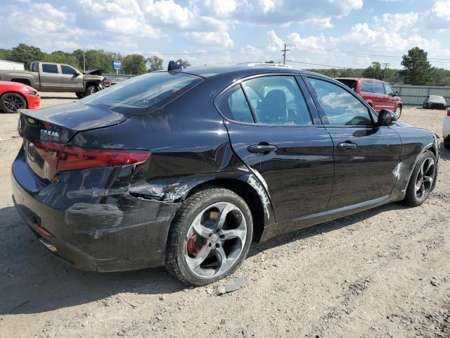 Image 3 of Alfa Romeo Giulia Q4 2017 with VIN ZARFAEDN3H7543510