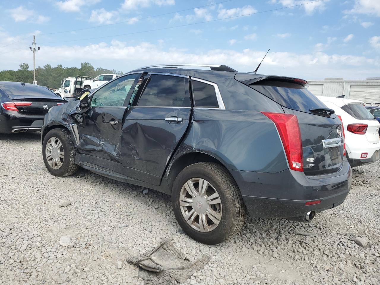 Image 2 of Cadillac Srx Luxury Collection 2013 with VIN 3GYFNCE35DS581102