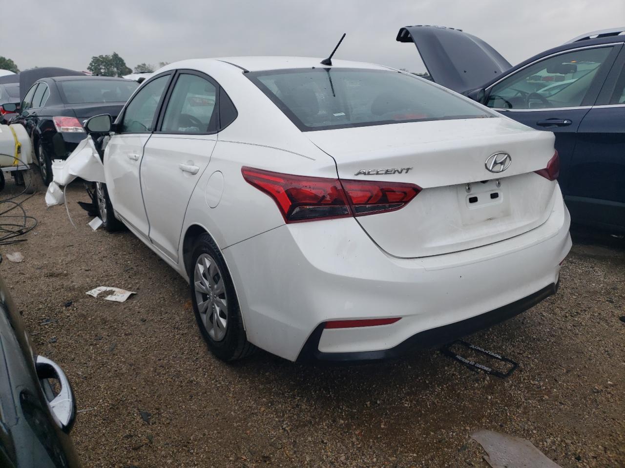 Image 2 of 2019 HYUNDAI ACCENT SE 2019 with VIN 3KPC24A33KE063899