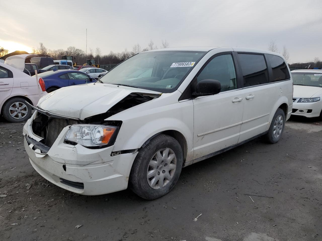 2010 CHRYSLER TOWN & COUNTRY LX 2010 image