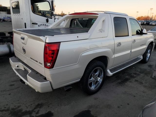 Image 3 of 2004 CADILLAC ESCALADE EXT 2004 with VIN 3GYEK62N74G112608