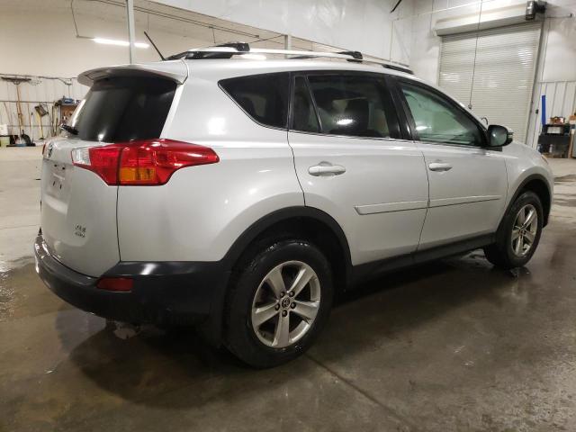 Obraz 3 z 2015 TOYOTA RAV4 XLE 2015 z VIN 2T3RFREV4FW287989