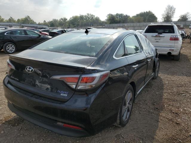 Image 3 of 2017 HYUNDAI SONATA HYBRID 2017 with VIN KMHE34L13HA058176