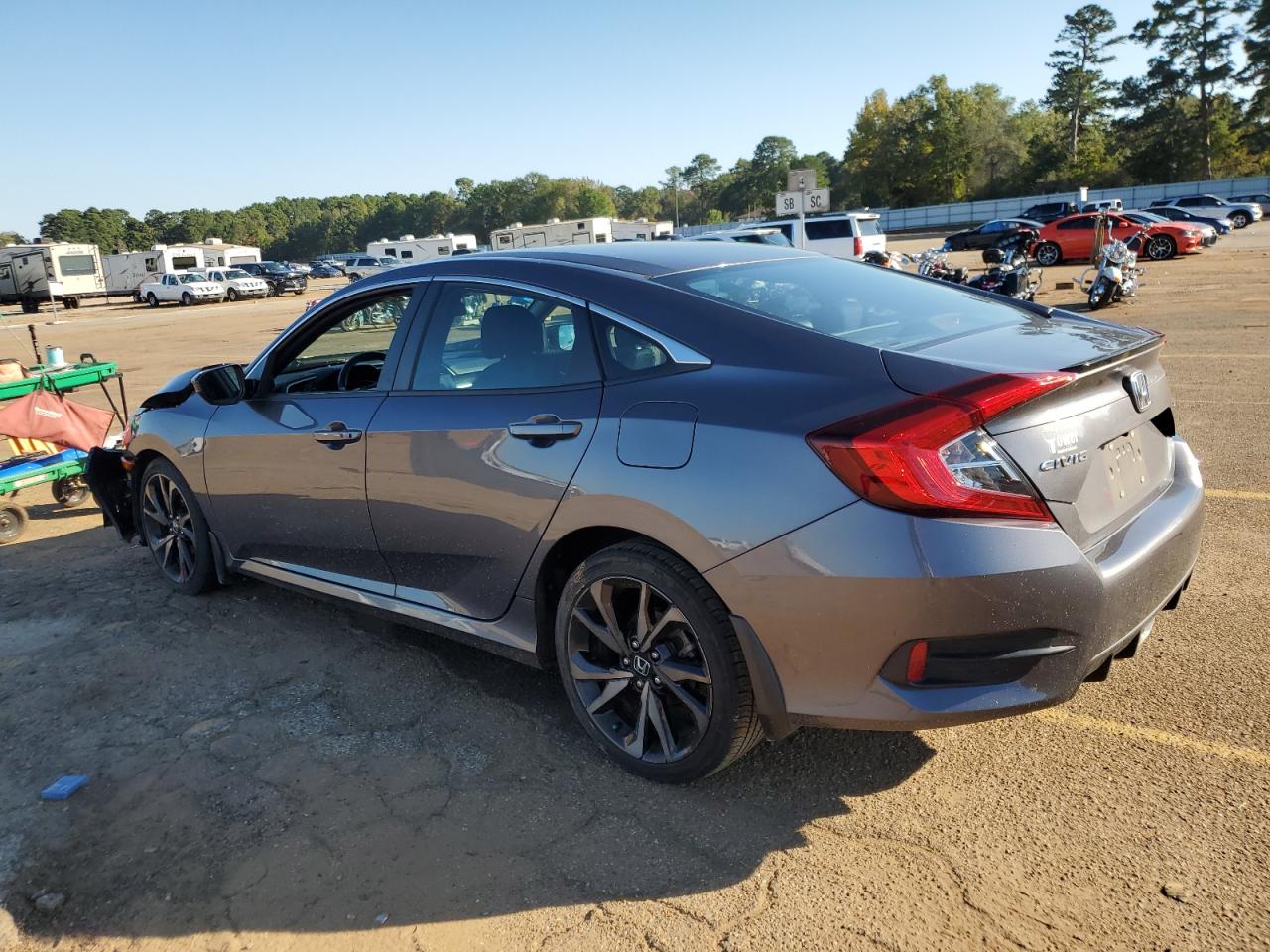 Image 2 of 2019 HONDA CIVIC SPORT 2019 with VIN 2HGFC2F83KH557589