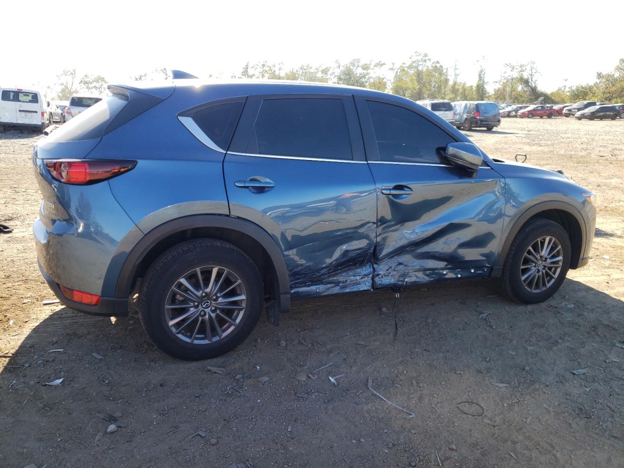 Изображение 3 2020 MAZDA CX-5 SPORT 2020 с VIN JM3KFBBM1L0839833