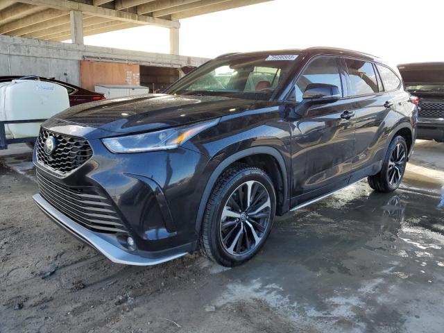 Obraz 1 z 2021 TOYOTA HIGHLANDER XSE 2021 z VIN 5TDLZRBH9MS126922