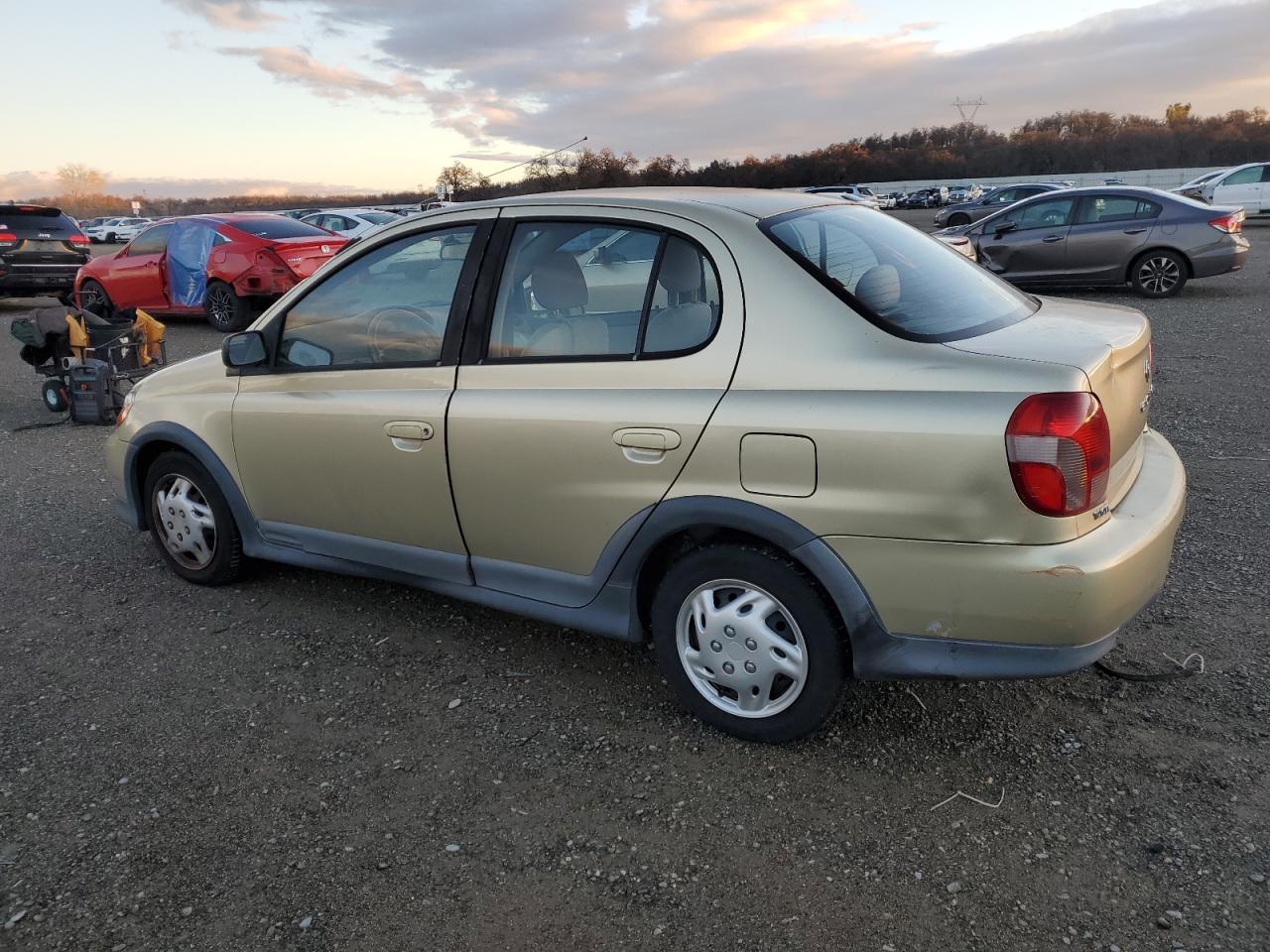 Изображение 2 2001 TOYOTA ECHO  2001 с VIN JTDBT123610165114