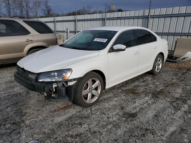 Изображение 1 2015 VOLKSWAGEN PASSAT SE 2015 с VIN 1VWBV7A31FC058232