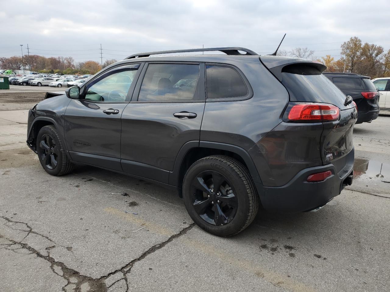Image 2 of 2015 JEEP CHEROKEE LATITUDE 2015 with VIN 1C4PJMCS1FW768768