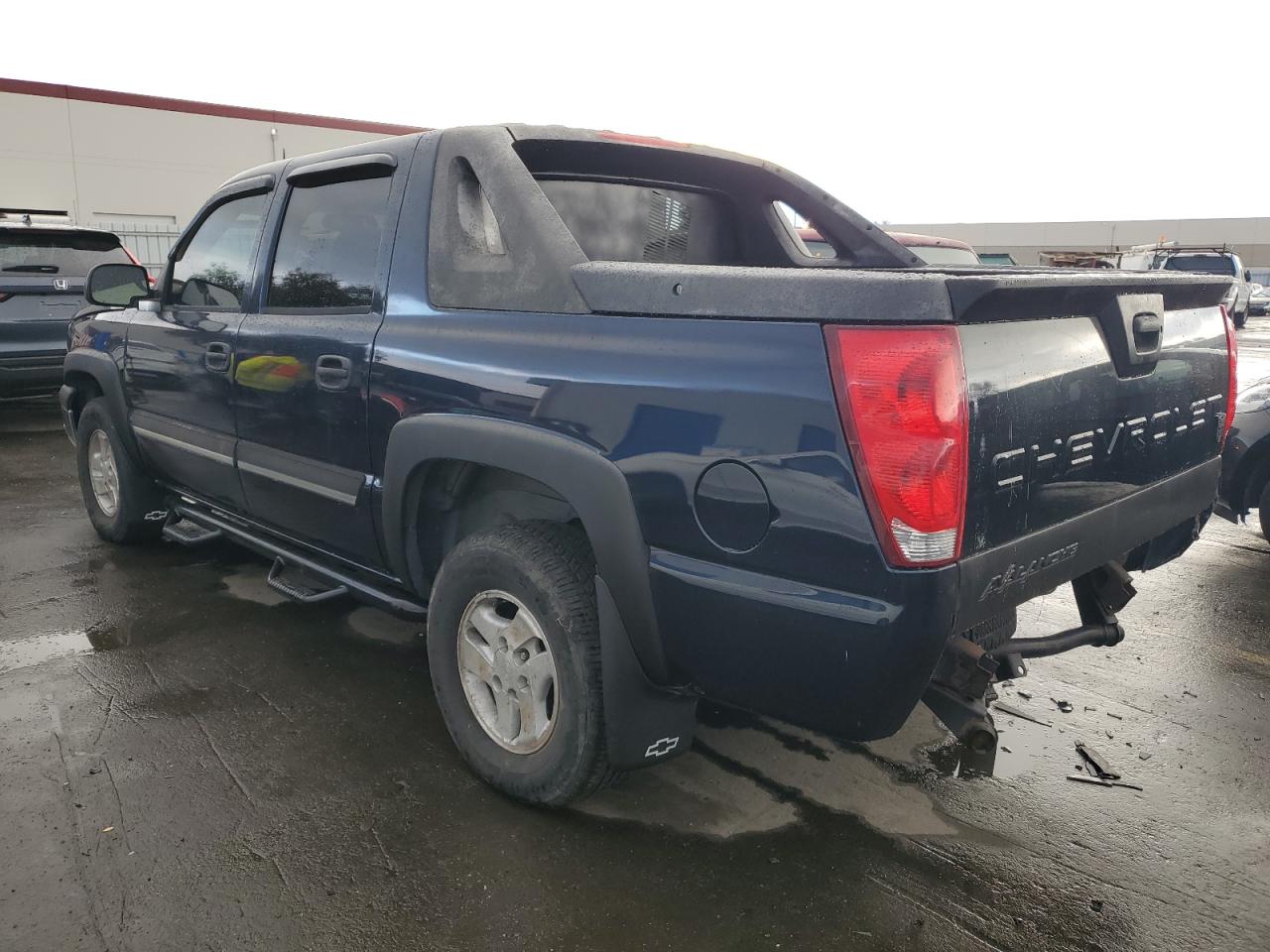 Obraz 2 z 2005 CHEVROLET AVALANCHE K1500 2005 z VIN 3GNEK12Z05G277632