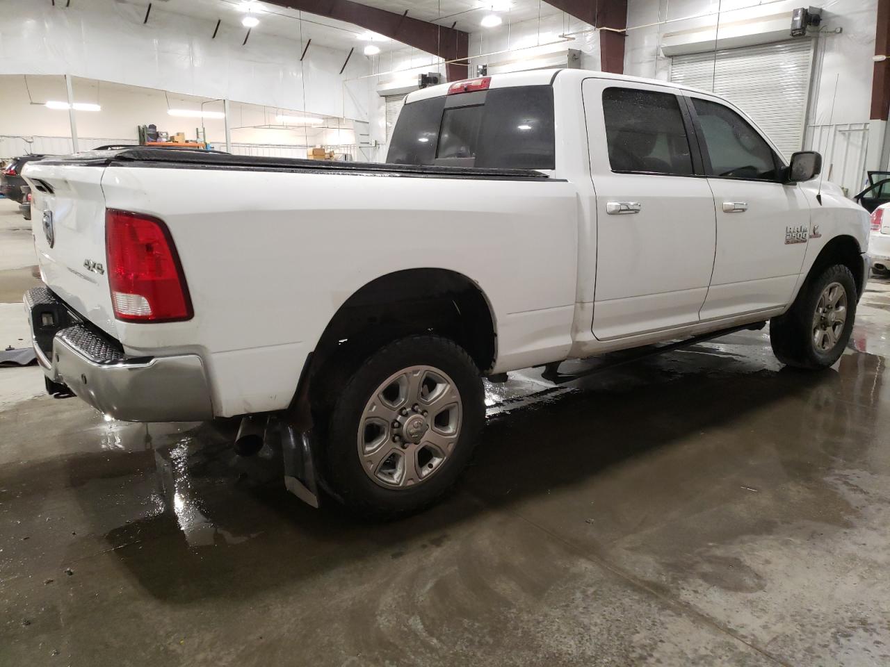 Obraz 3 z 2016 RAM 2500 SLT 2016 z VIN 3C6UR5DL4GG102990
