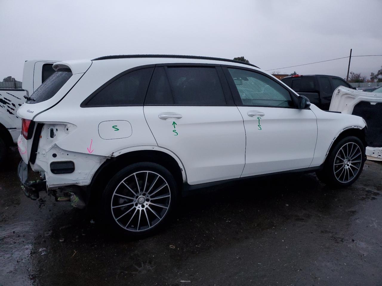Изображение 3 2017 MERCEDES-BENZ GLC 300 4MATIC 2017 с VIN WDC0G4KB3HF115146
