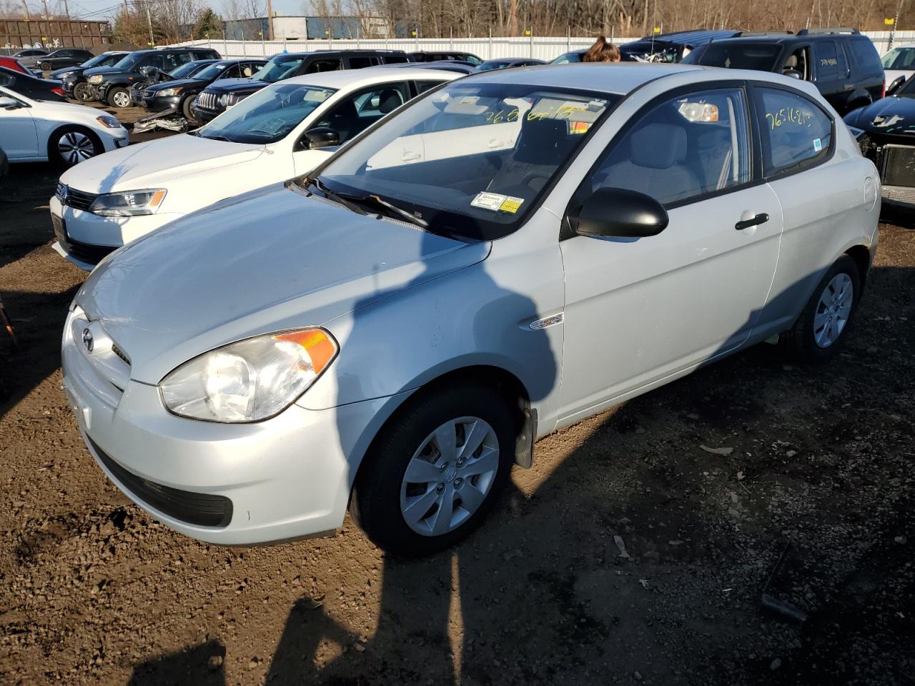 Image 1 of 2008 HYUNDAI ACCENT GS 2008 with VIN KMHCM36C08U074913