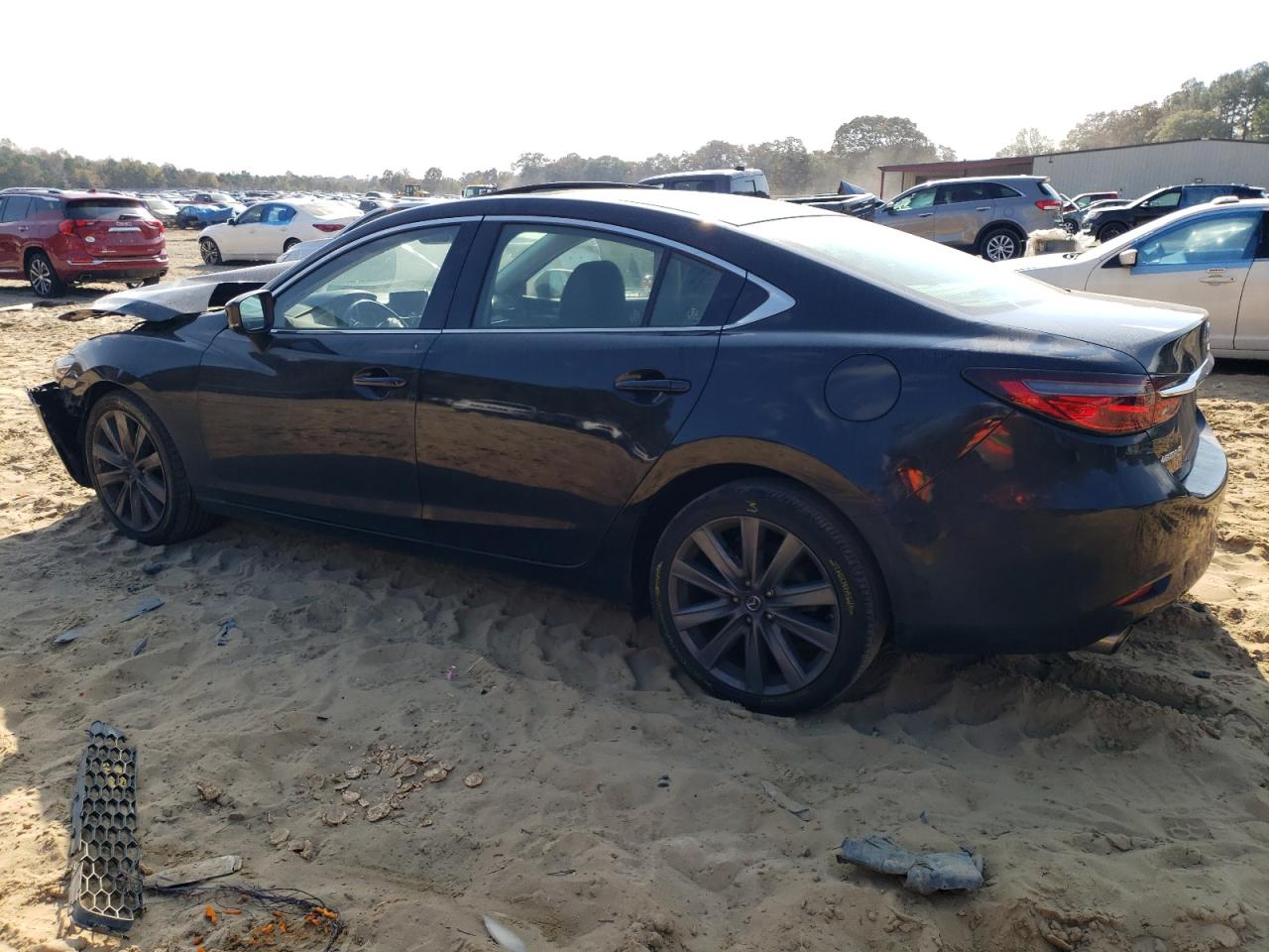 Image 2 of 2018 MAZDA 6 TOURING 2018 with VIN JM1GL1VMXJ1336676