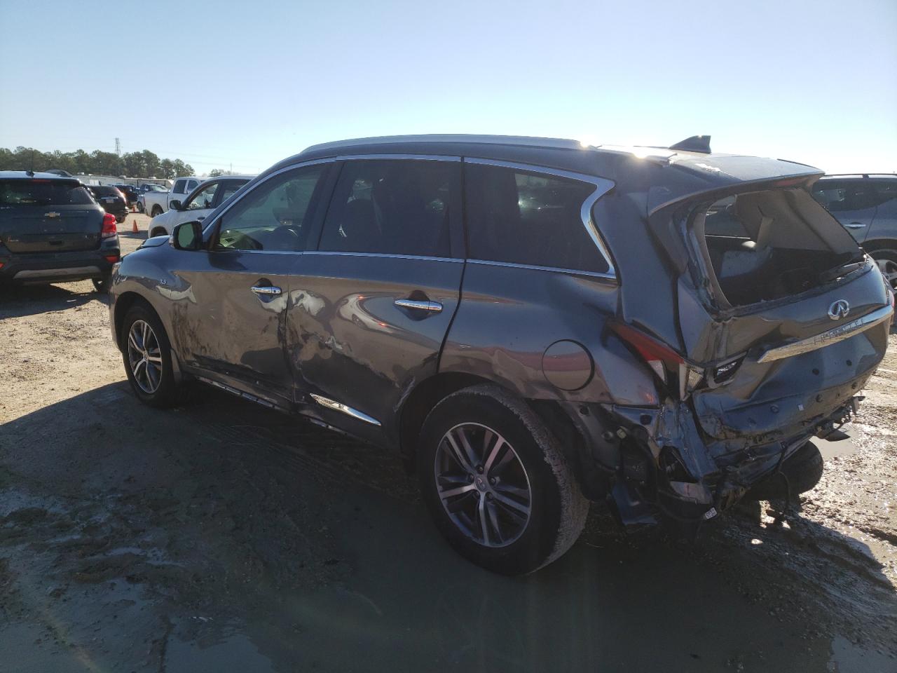 Image 2 of 2020 INFINITI QX60 LUXE 2020 with VIN 5N1DL0MN5LC540344