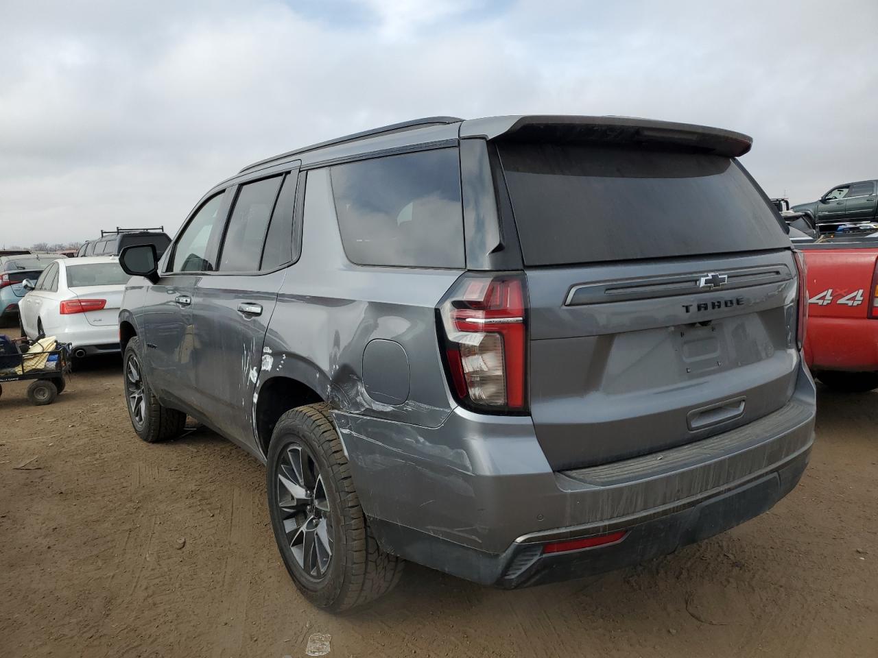 Изображение 2 2022 CHEVROLET TAHOE K1500 Z71 2022 с VIN 1GNSKPKD8NR247398