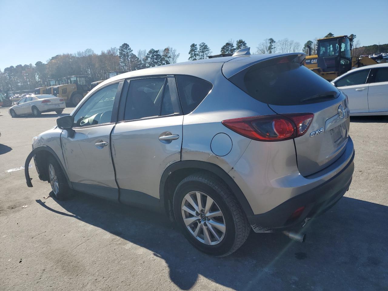 Obraz 2 z 2015 MAZDA CX-5 TOURING 2015 z VIN JM3KE2CY0F0527320