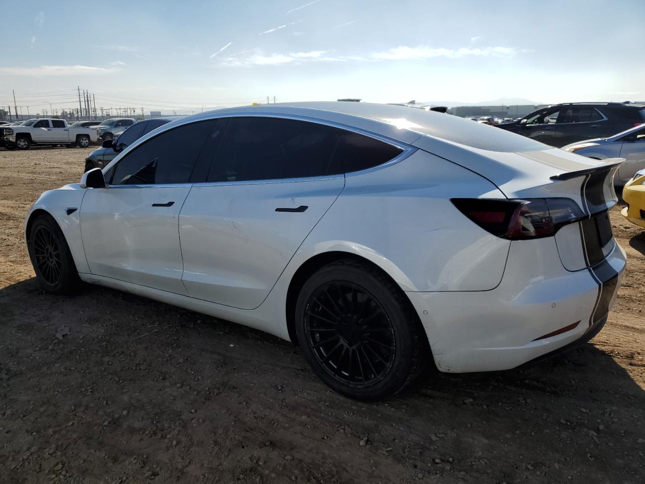 Obraz 2 z 2020 TESLA MODEL 3  2020 z VIN 5YJ3E1EBXLF804634