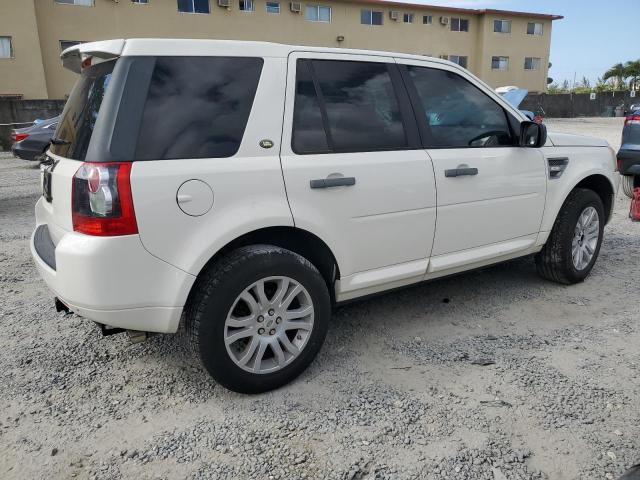 Image 3 of 2010 LAND ROVER LR2 HSE 2010 with VIN SALFR2BN3AH176699