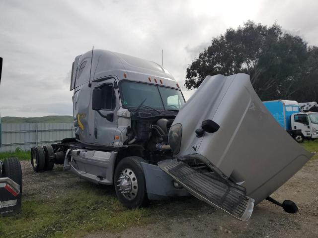 2012 FREIGHTLINER CASCADIA 125  2012 image