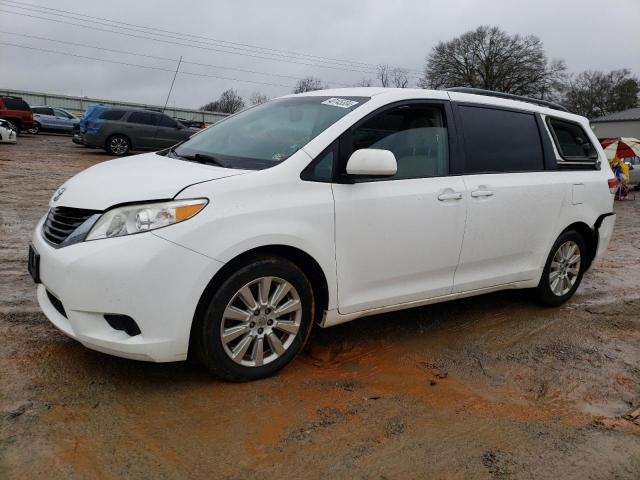 Image 1 of 2012 TOYOTA SIENNA LE 2012 with VIN 5TDJK3DC6CS047829