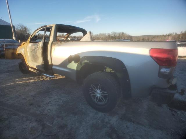 Изображение 2 2007 Toyota Tundra 2007 с VIN 5TFMT52177X003930