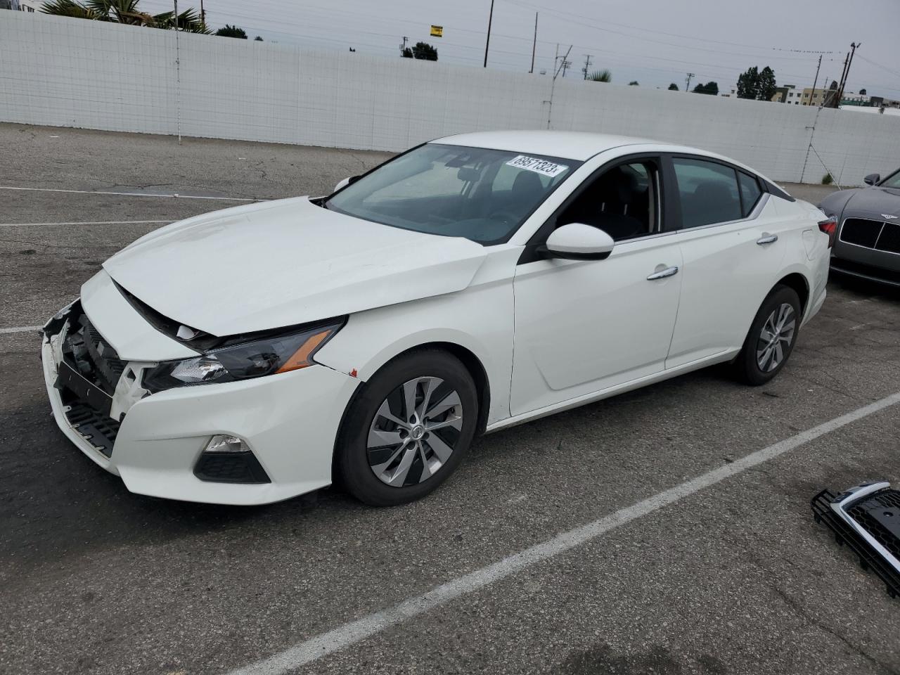 Obraz 1 z 2022 NISSAN ALTIMA S 2022 z VIN 1N4BL4BV8NN344658