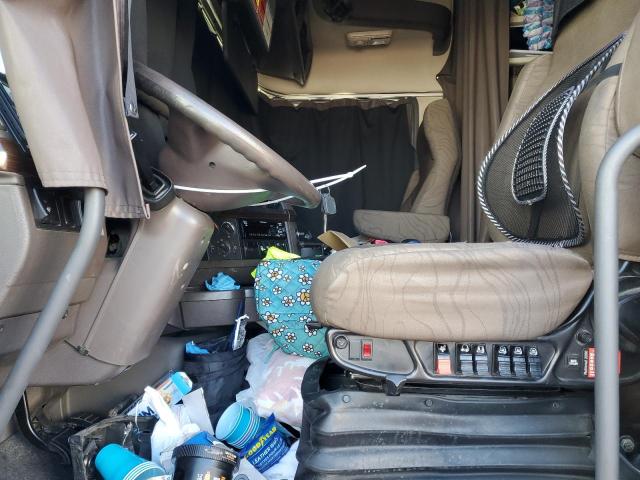 Image 2 of 2018 VOLVO VN VNL 2018 with VIN 4V4NC9EH2JN896729
