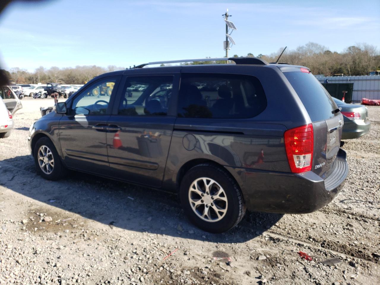 Изображение 2 2014 KIA SEDONA LX 2014 с VIN KNDMG4C72E6547711