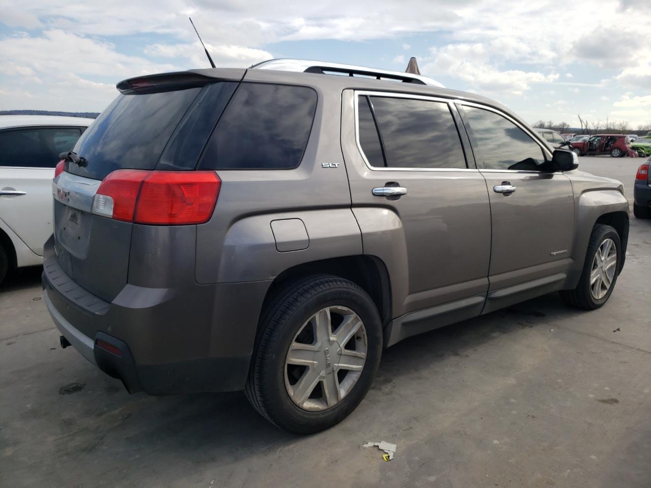 Obraz 3 z 2010 GMC TERRAIN SLT 2010 z VIN 2CTFLHEY2A6243109