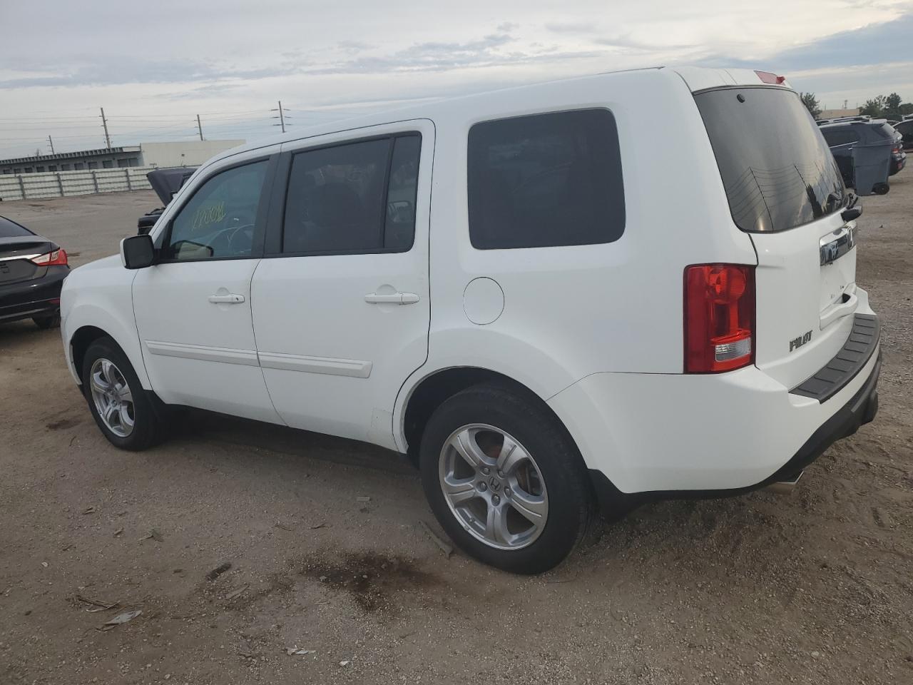 Изображение 2 2013 HONDA PILOT EXL 2013 с VIN 5FNYF4H58DB012350