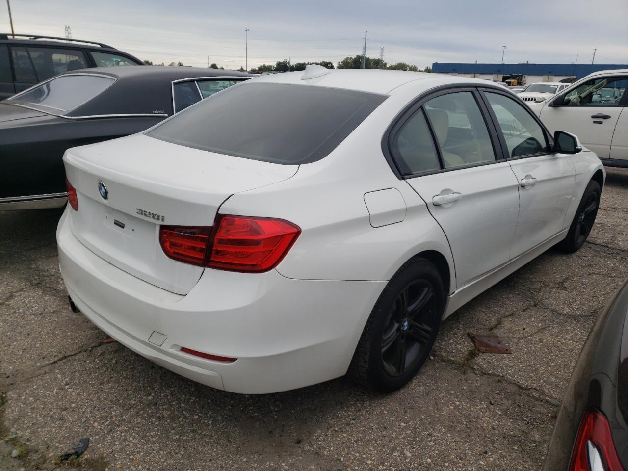 Obraz 3 z 2013 BMW 328 I 2013 z VIN WBA3A5G57DNP20751