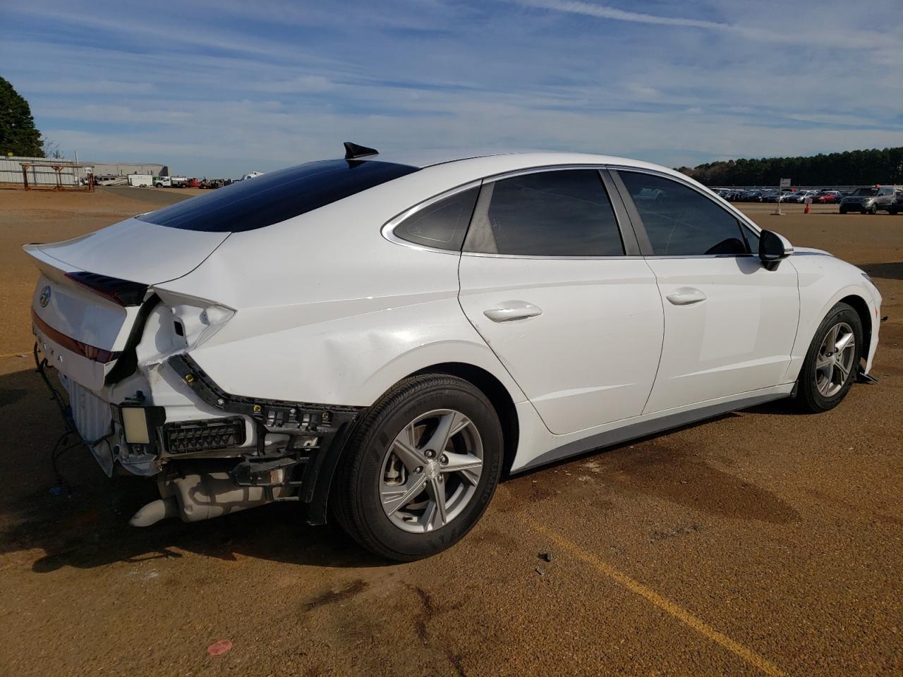Obraz 3 z 2023 HYUNDAI SONATA SE 2023 z VIN KMHL24JA0PA257990